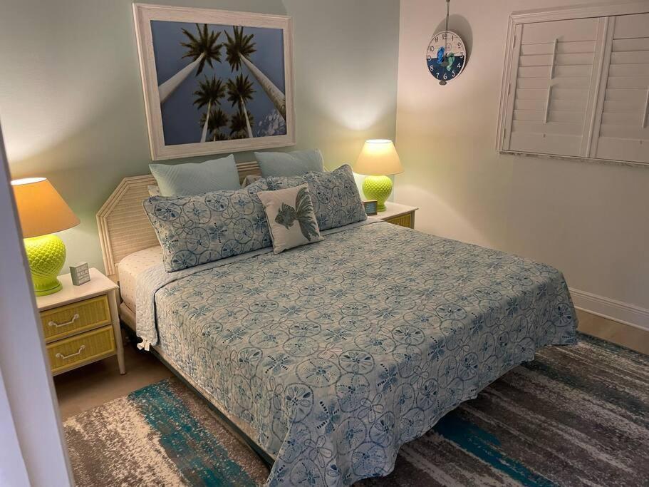 Beachfront Condo On Quiet Treasure Island- 1 Bed St. Pete Beach Exterior foto